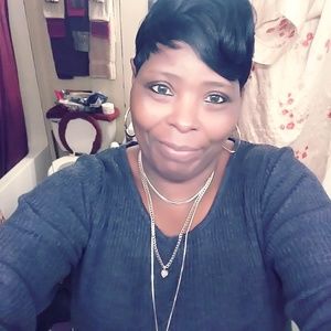 Meet your Posher, Teresa